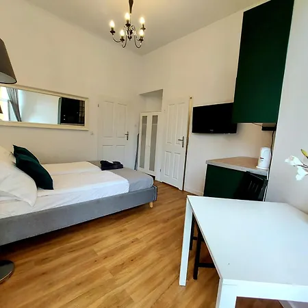 Paris Z Balkonem - Monte Cassino Bed & Breakfast Sopot